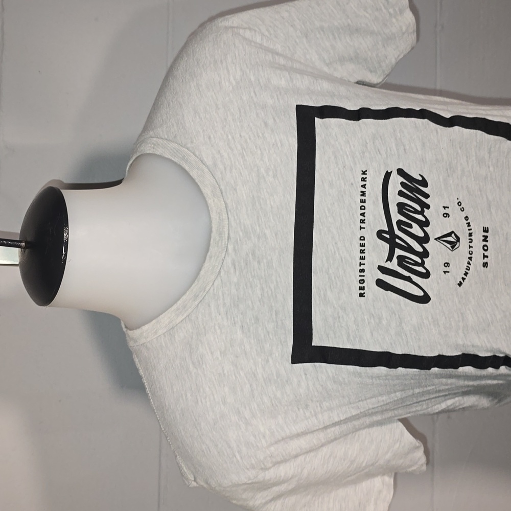 Volcom t shirt - Picture 4 of 6